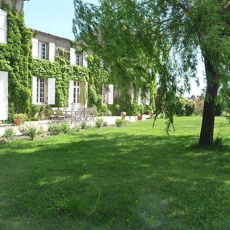 Bed and Breakfast Domaine De La Queyssie Saussignac Exterior foto