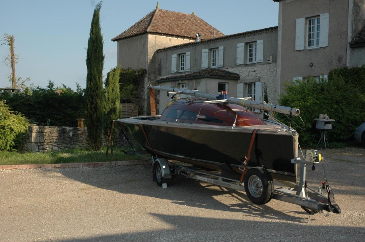 Bed and Breakfast Domaine De La Queyssie Saussignac Exterior foto